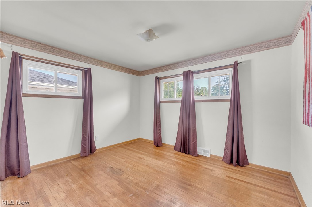 9560 Reichert Road Parma OH 44130