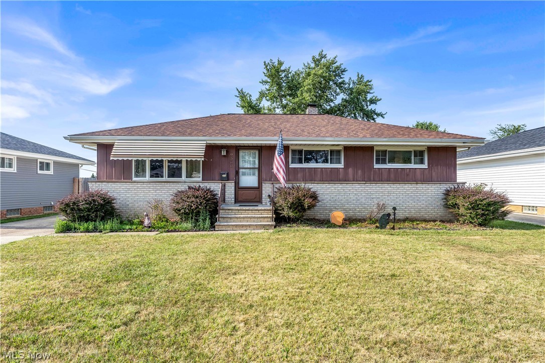 9560 Reichert Road Parma OH 44130