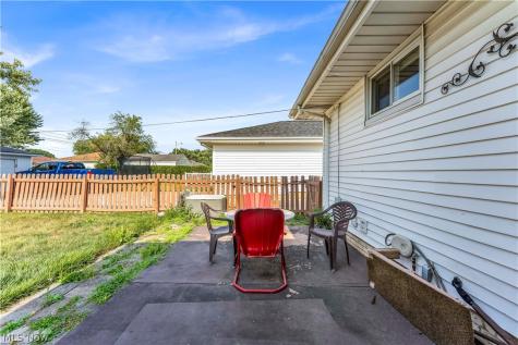9560 Reichert Road Parma OH 44130