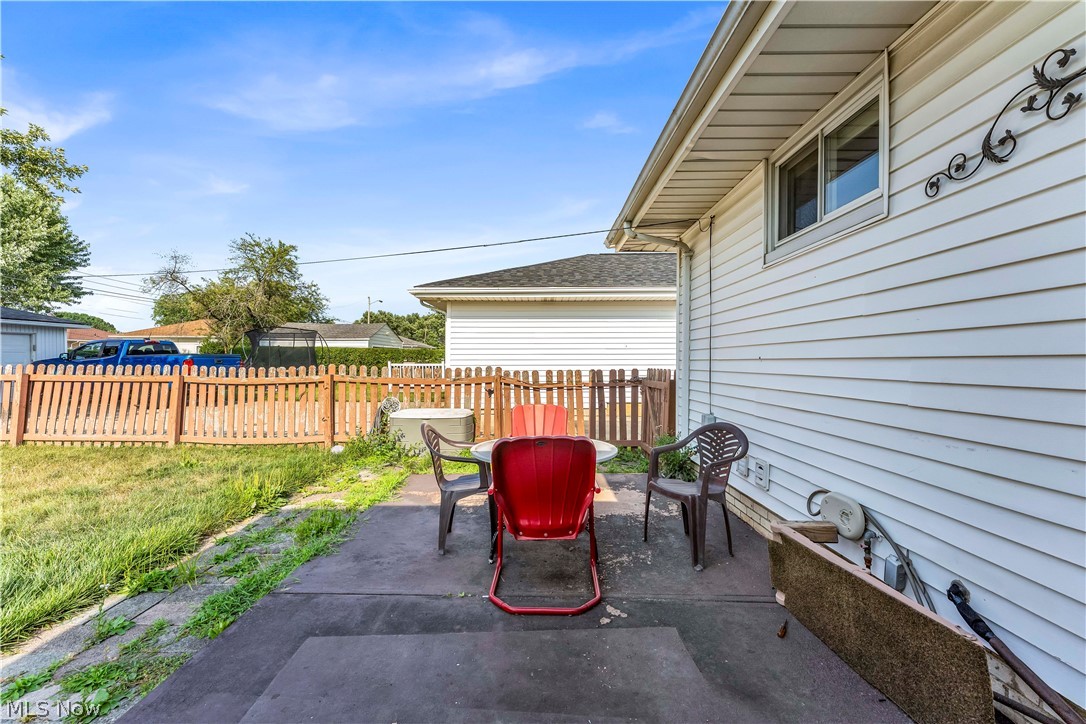 9560 Reichert Road Parma OH 44130