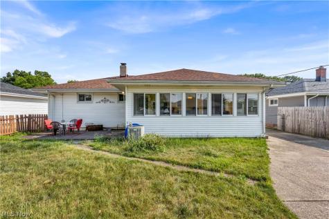 9560 Reichert Road Parma OH 44130
