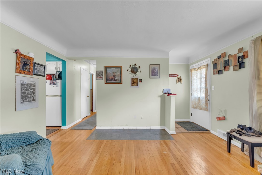 9560 Reichert Road Parma OH 44130