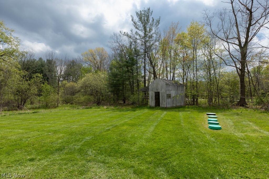 13047 Forest Road Burton OH 44021