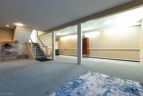 13047 Forest Road Burton OH 44021
