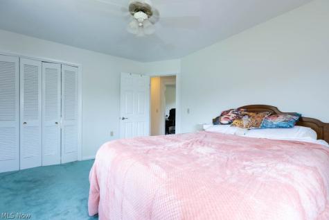 13047 Forest Road Burton OH 44021