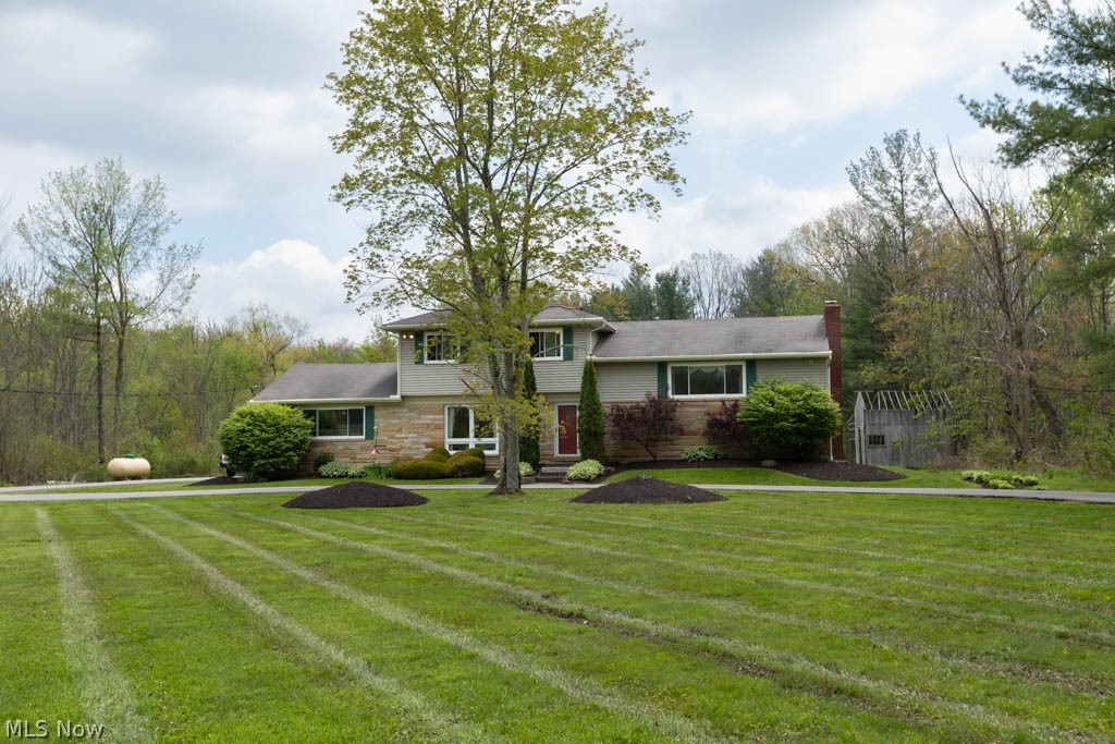 13047 Forest Road Burton OH 44021