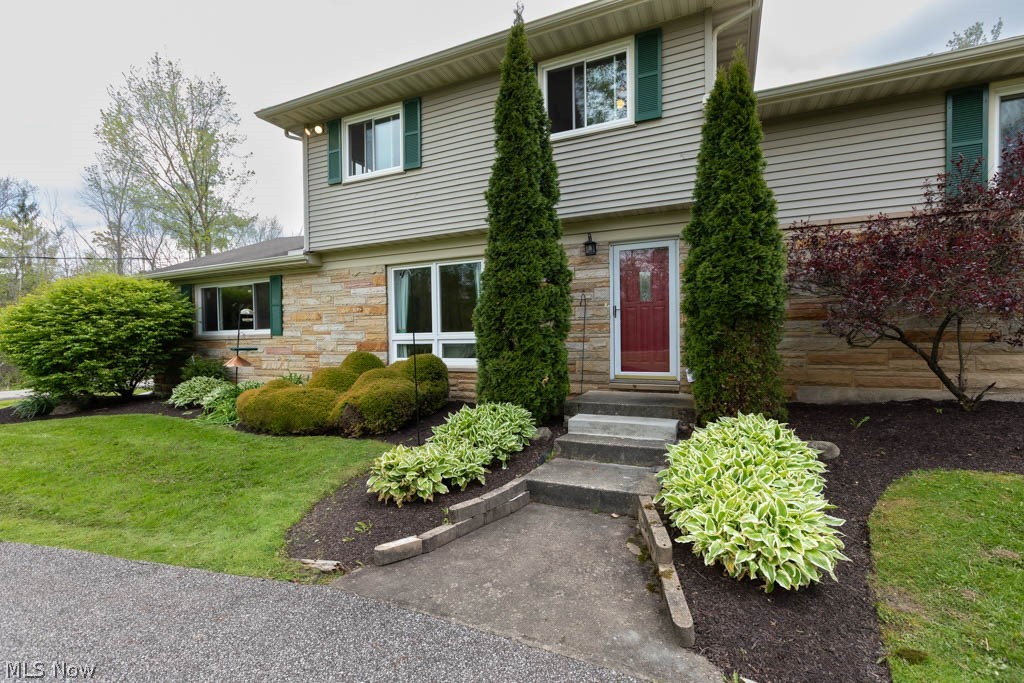13047 Forest Road Burton OH 44021