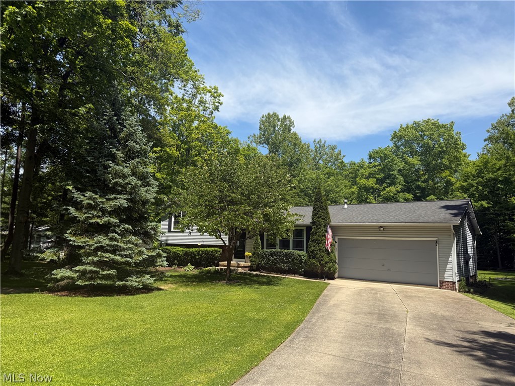 15025 Crestwood Drive Middlefield OH 44062