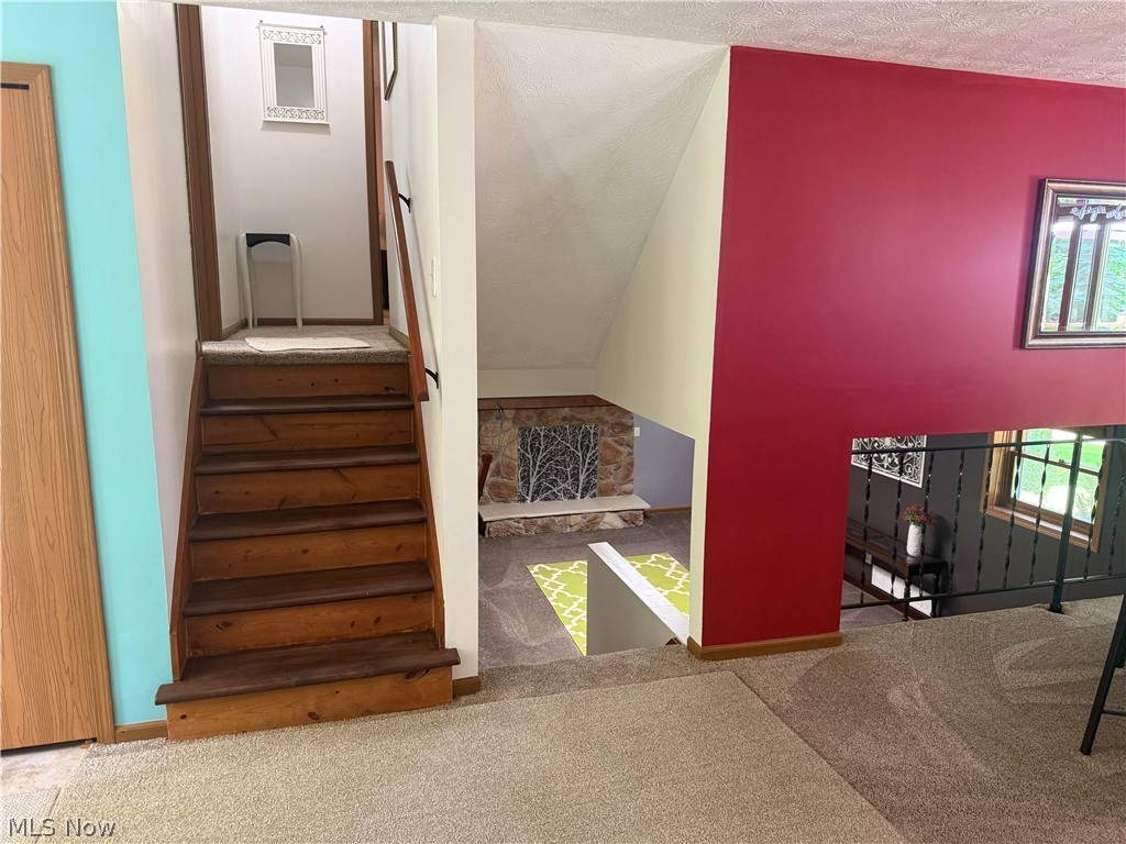 15025 Crestwood Drive Middlefield OH 44062