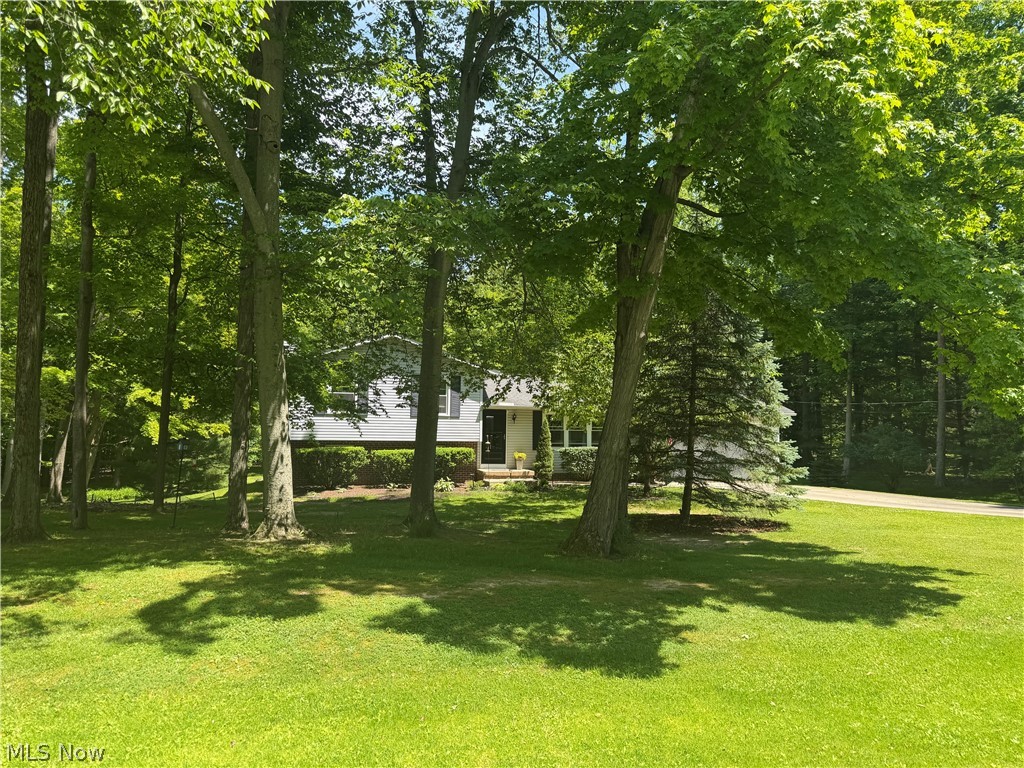 15025 Crestwood Drive Middlefield OH 44062