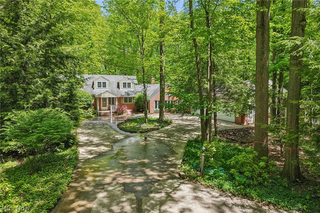 45 Sterncrest Drive Moreland Hills OH 44022