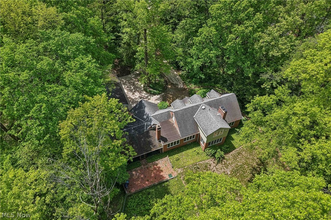 45 Sterncrest Drive Moreland Hills OH 44022