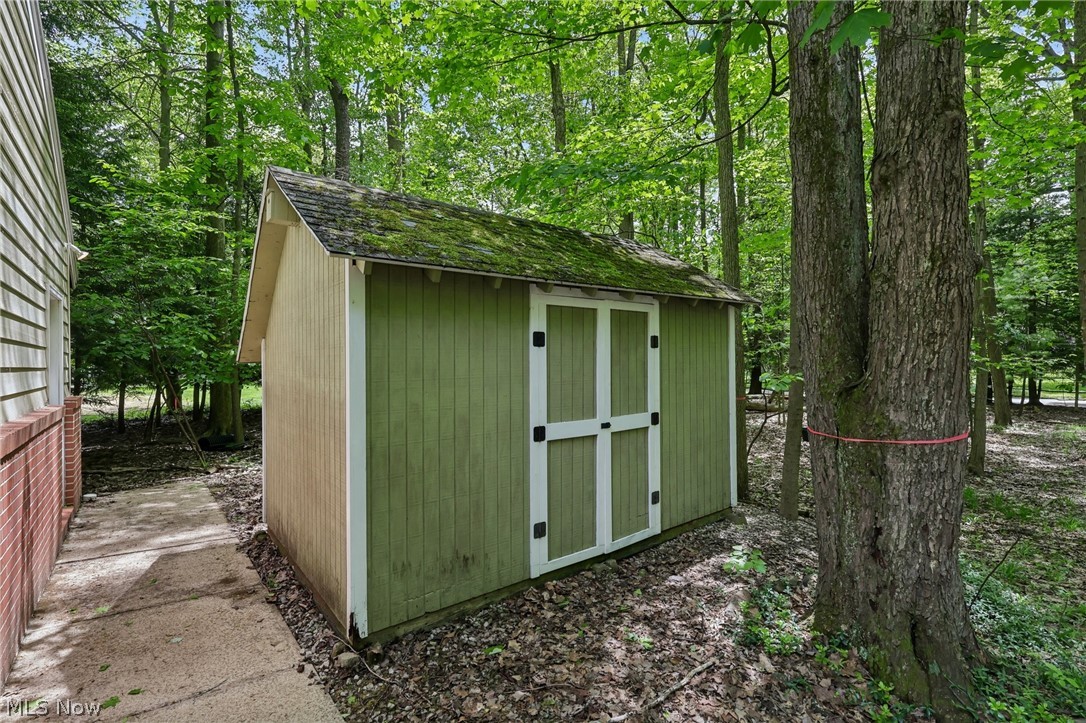 45 Sterncrest Drive Moreland Hills OH 44022
