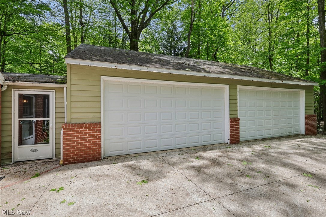 45 Sterncrest Drive Moreland Hills OH 44022