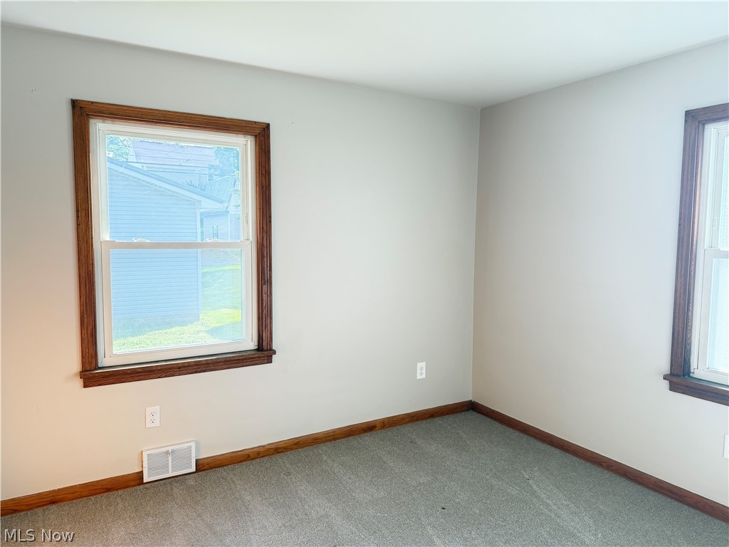 1311 N Walnut Street Dover OH 44622