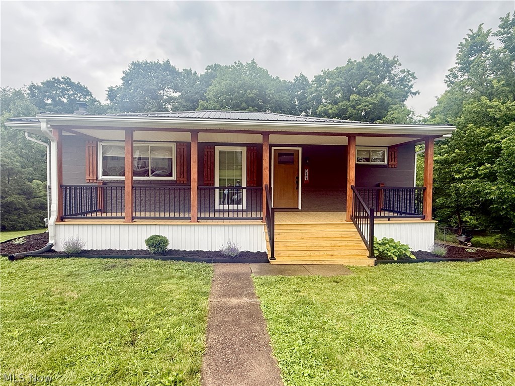 347 Patton Avenue Wintersville OH 43953
