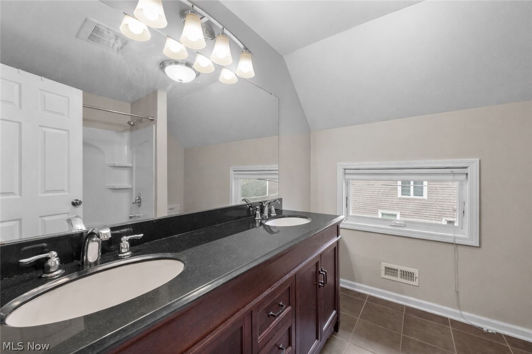 1916 W 44th Street Cleveland OH 44113
