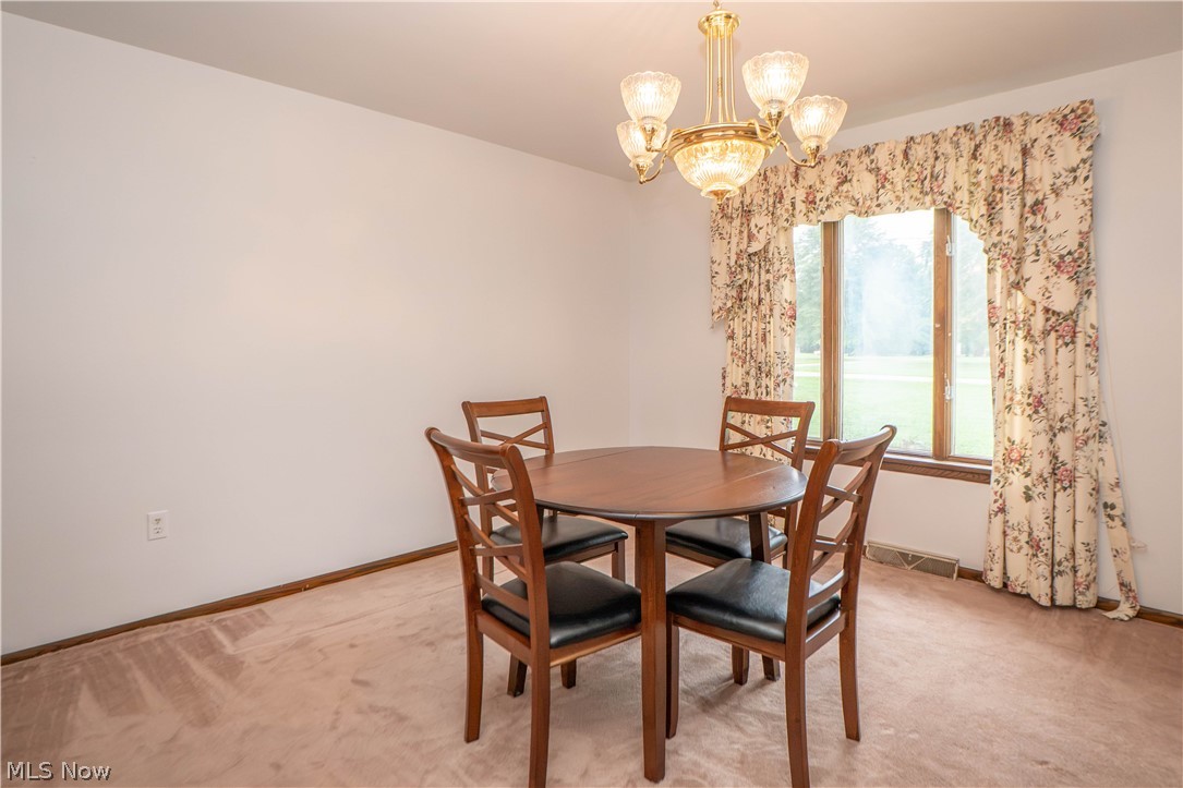 326 Airport Road NW Warren OH 44481