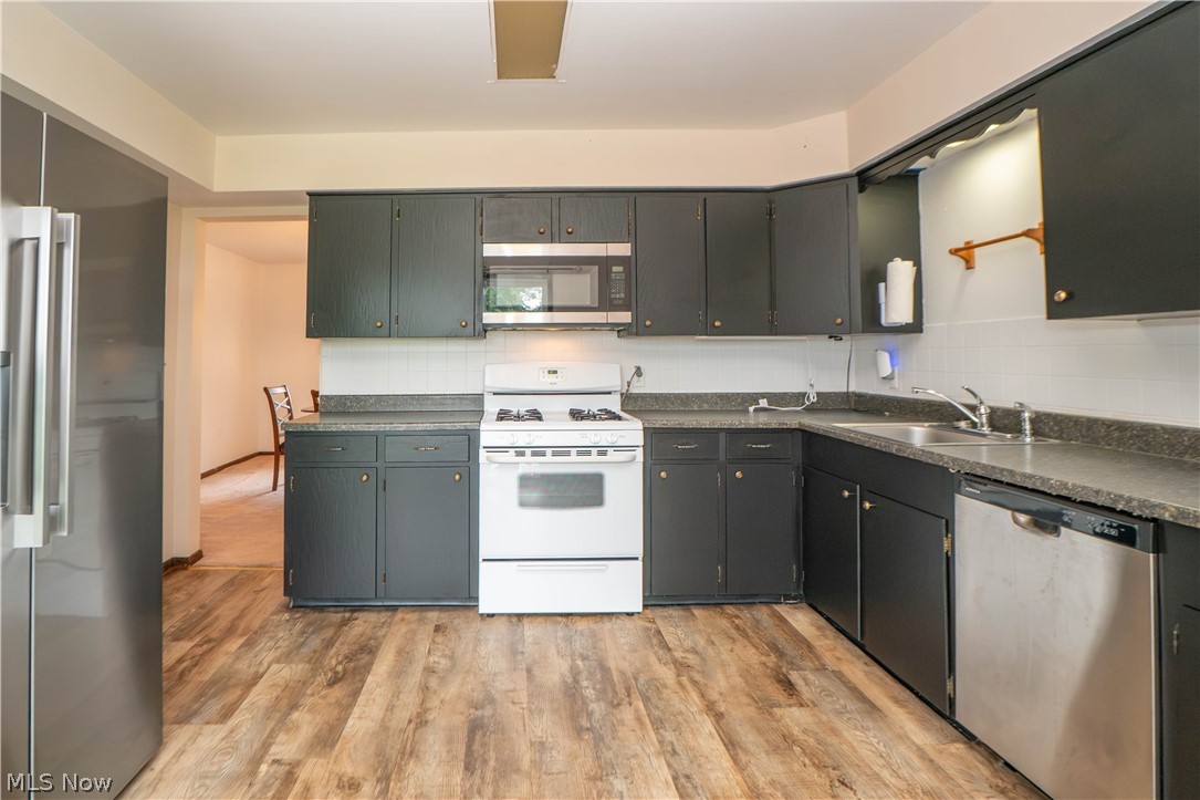 326 Airport Road NW Warren OH 44481