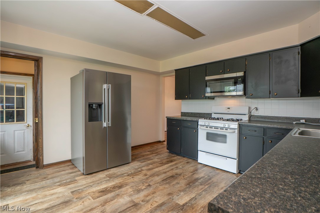 326 Airport Road NW Warren OH 44481