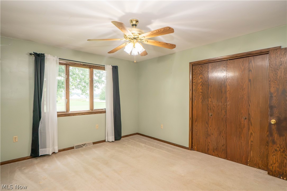 326 Airport Road NW Warren OH 44481