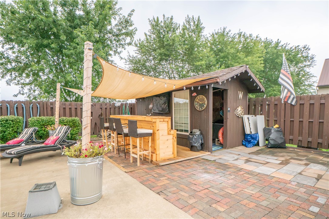 326 Airport Road NW Warren OH 44481