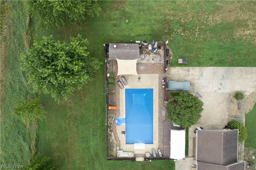 326 Airport Road NW Warren OH 44481