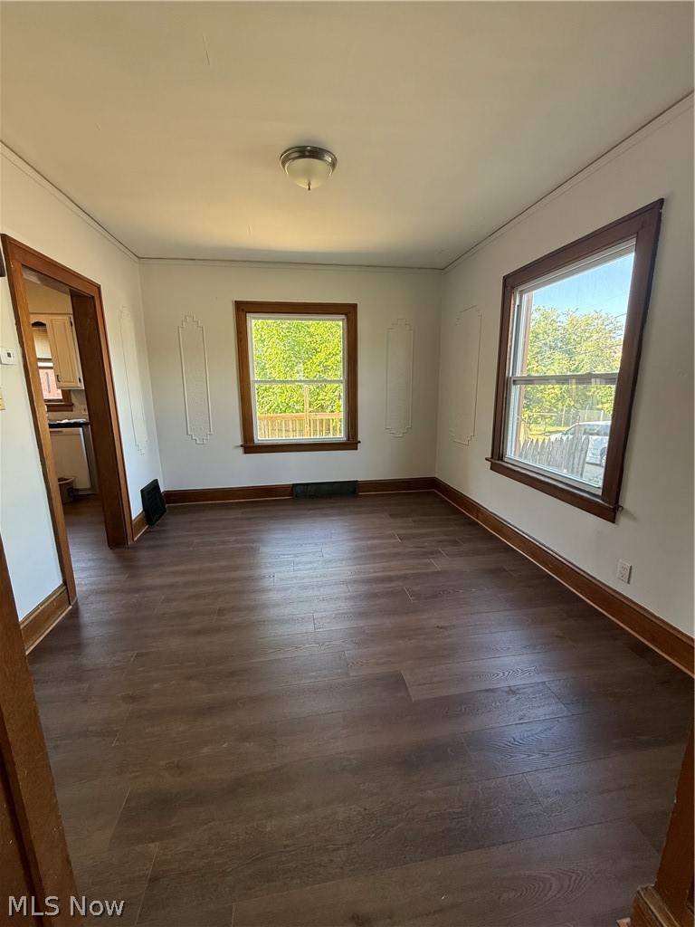 383 E Tallmadge Avenue Akron OH 44310