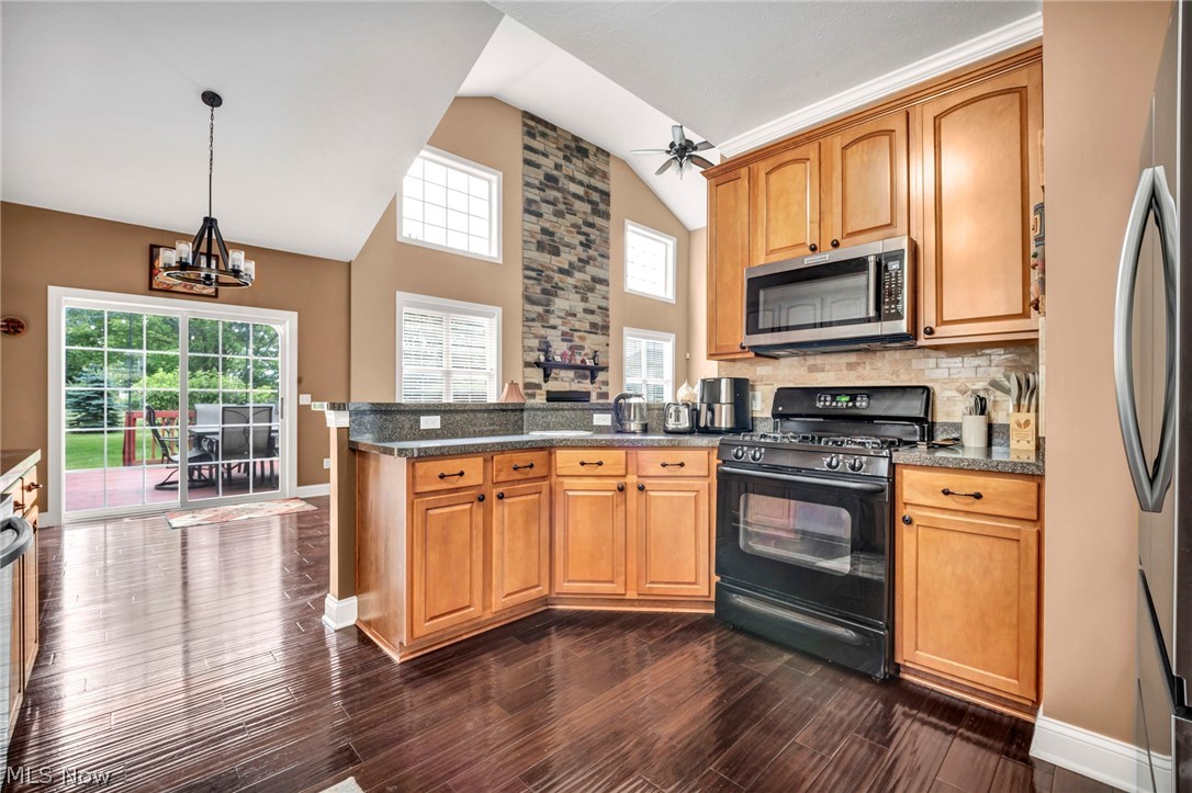 3082 Willowbrook Aurora OH 44202