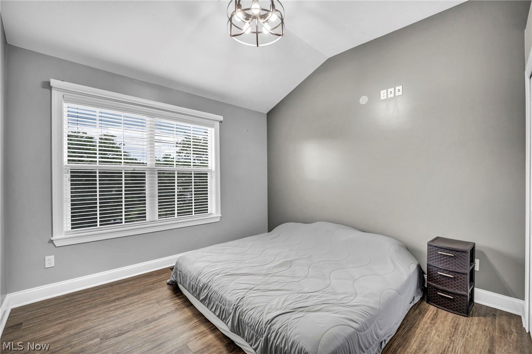 3082 Willowbrook Aurora OH 44202