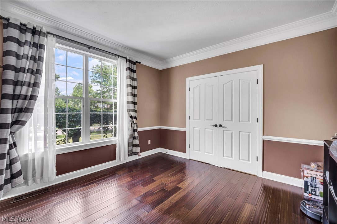 3082 Willowbrook Aurora OH 44202