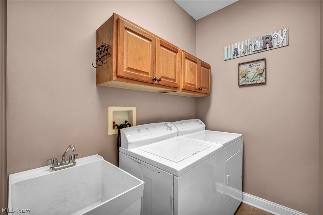 3082 Willowbrook Aurora OH 44202