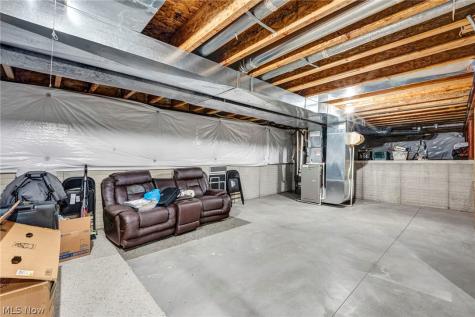 3082 Willowbrook Aurora OH 44202