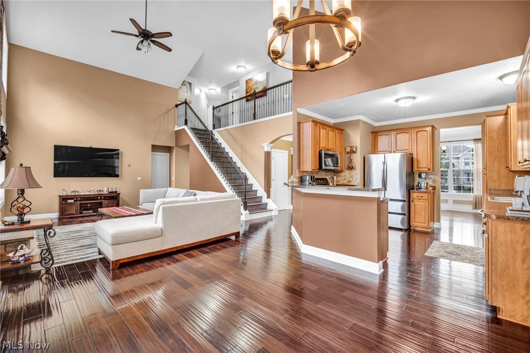 3082 Willowbrook Aurora OH 44202