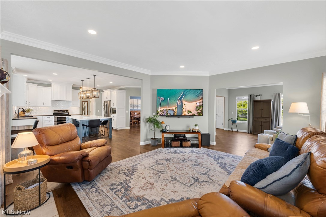 386 Weatherstone Drive Wadsworth OH 44281