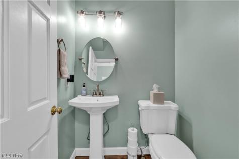 386 Weatherstone Drive Wadsworth OH 44281