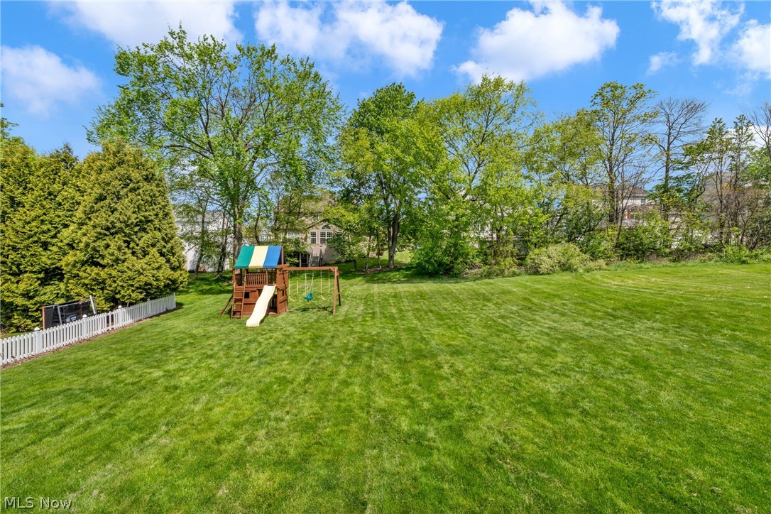386 Weatherstone Drive Wadsworth OH 44281