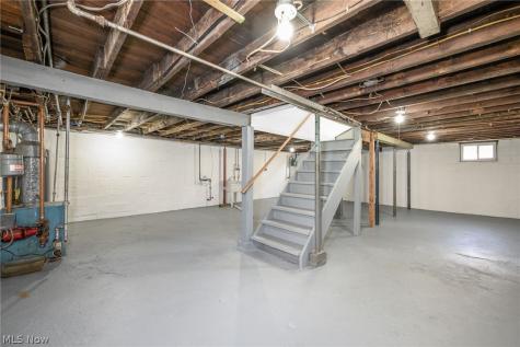 1364 California Avenue Akron OH 44314