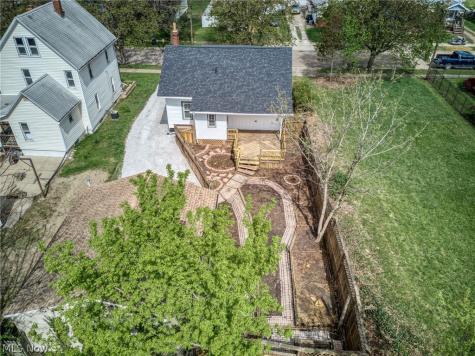 1364 California Avenue Akron OH 44314