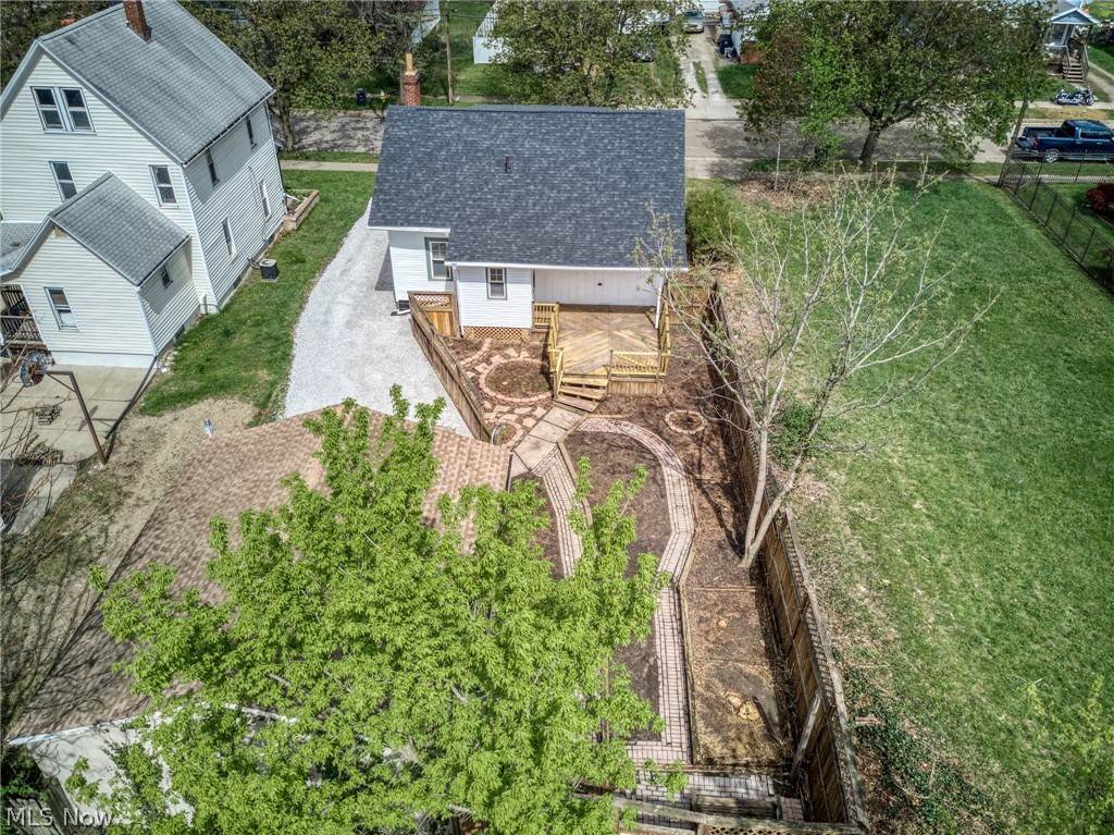 1364 California Avenue Akron OH 44314