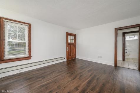 1364 California Avenue Akron OH 44314