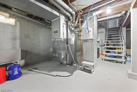 1077 W State Street Alliance OH 44601
