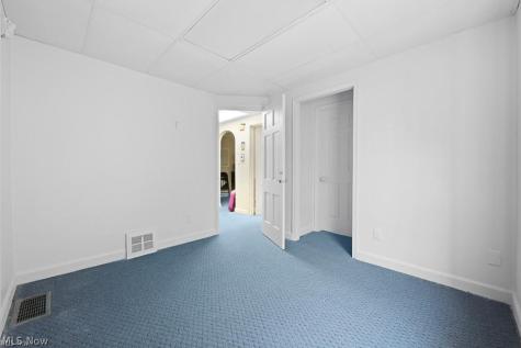 1077 W State Street Alliance OH 44601