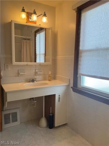 30960 Willowick Drive Willowick OH 44095