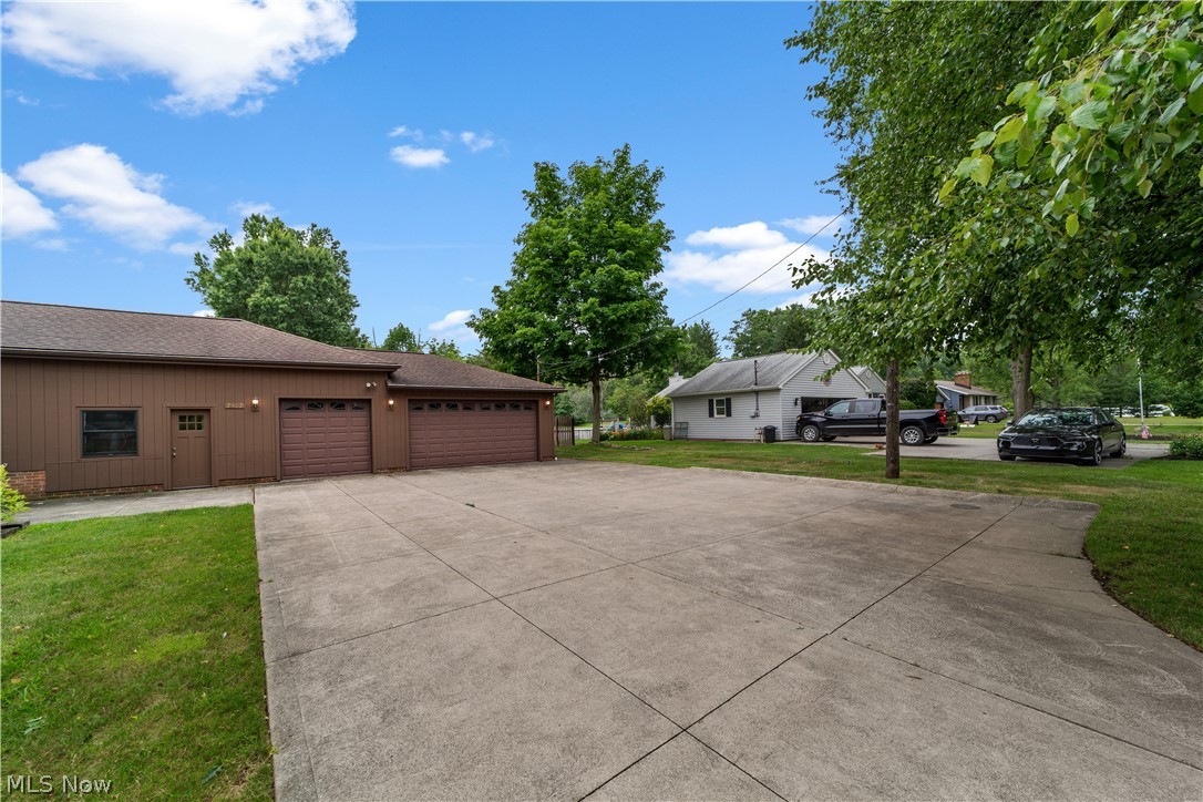 3413 Akins Road North Royalton OH 44133
