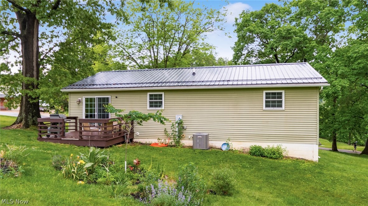 126 Juanita Drive Zanesville OH 43701