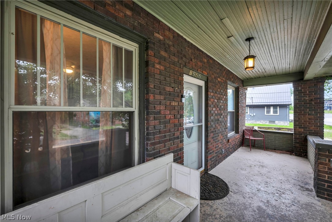 1222 Blue Avenue Zanesville OH 43701