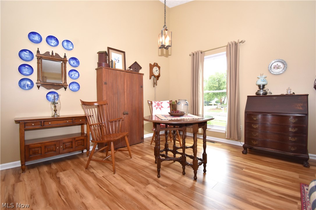 200 Potters Circle Girard OH 44420