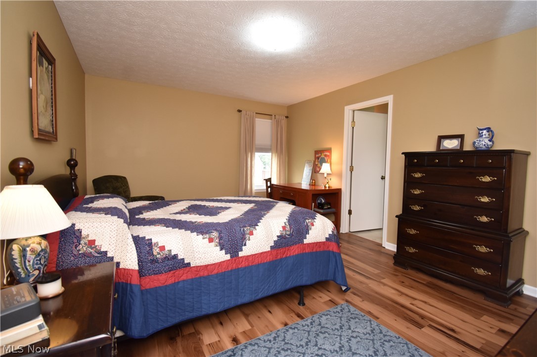 200 Potters Circle Girard OH 44420