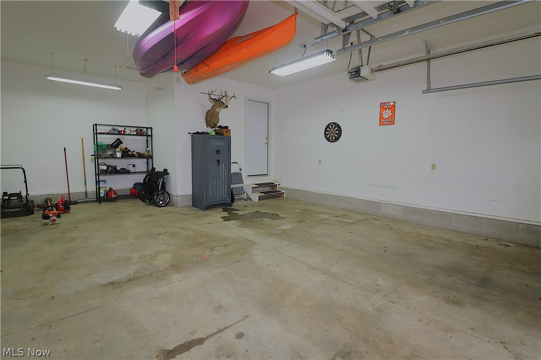 14 Manchester Drive Norwalk OH 44857
